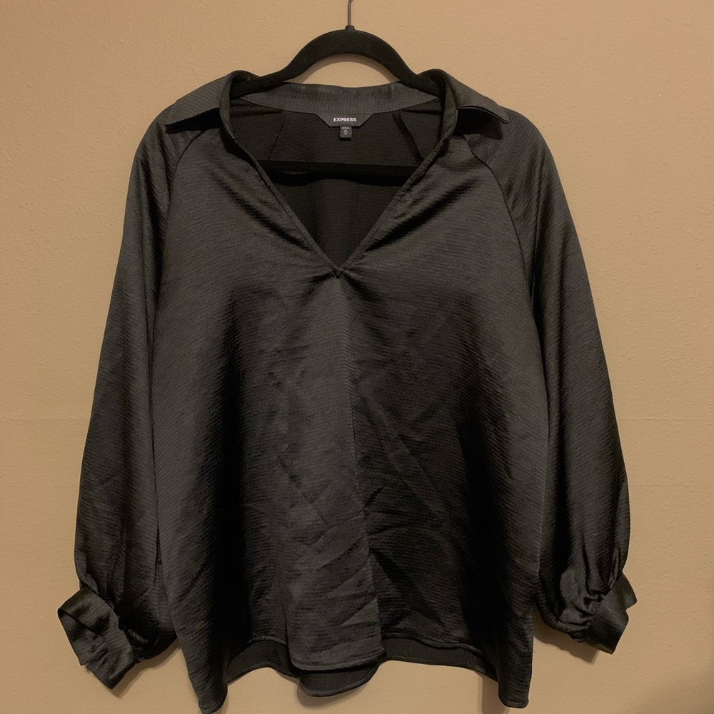 black blouse from express